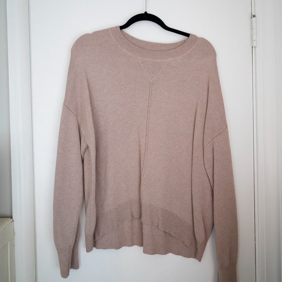 Universal Thread Sweaters - Universal Thread Tan Sweater Size Medium